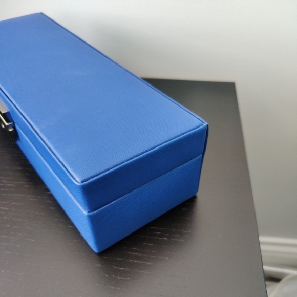 WOLF heritage Safe Deposit Jewelry Organizer Box With Compartment and Lock Blue - Picture 8 of 16